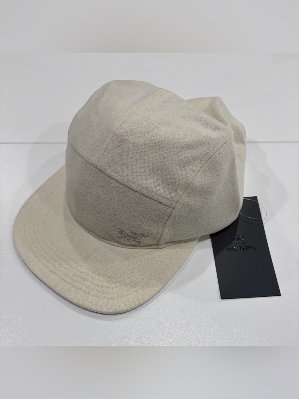 Arc’teryx Adult Women's Men's Calidum 5 Panel Wool Cap Cream NWT Hat